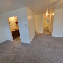 506 E 1935 N in Cedar City, UT - Building Photo - Interior Photo