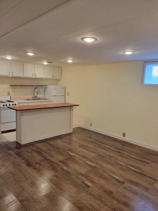 1008 S 6th St, Unit Apt B in Norfolk, NE - Building Photo