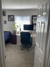 1511 Paradise Ln in Los Banos, CA - Building Photo - Building Photo