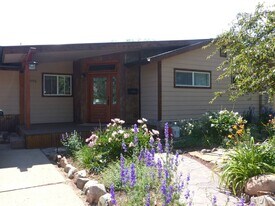 2708 Mesa Avenue in Durango, CO - Building Photo