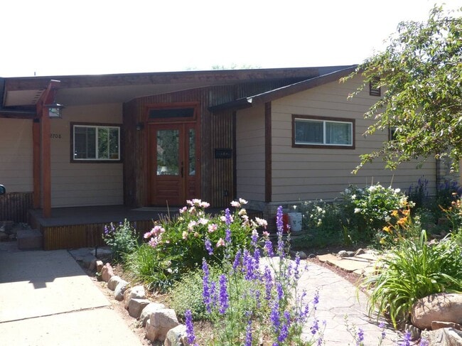 property at 2708 Mesa Avenue