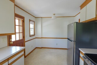 6 Boylston St in Easthampton, MA - Building Photo - Building Photo