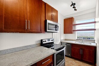 1446 Lenox Ave. in Miami Beach, FL - Building Photo - Building Photo