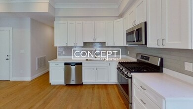68 Day St, Unit 2 in Boston, MA - Building Photo - Building Photo