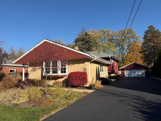 property at 53 N Main St