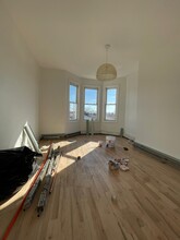 241 Halladay St, Unit 3R in Jersey City, NJ - Building Photo - Building Photo