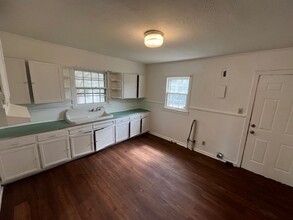 1508 W Washington Ave in Kinston, NC - Building Photo - Building Photo