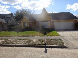 7411 Bahia Ln in Missouri City, TX - Building Photo
