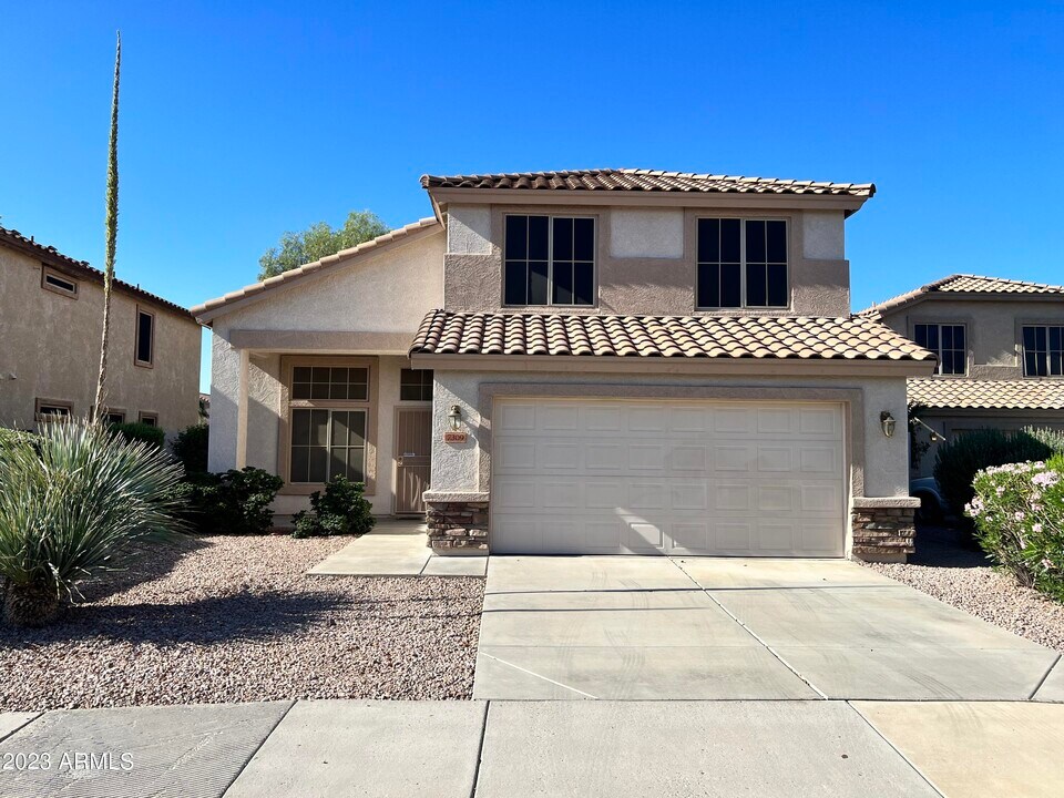 7309 W Mohawk Ln in Glendale, AZ - Building Photo