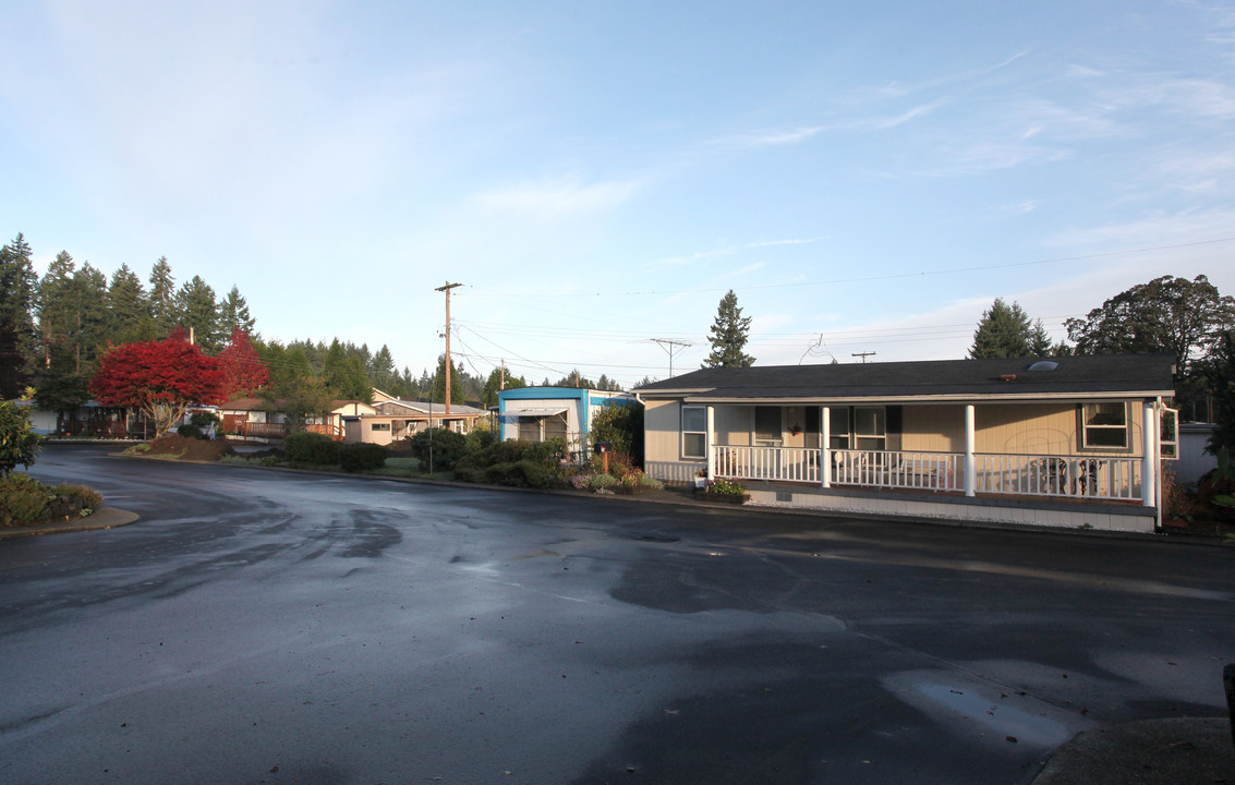 930 Trosper Rd SW in Tumwater, WA - Building Photo