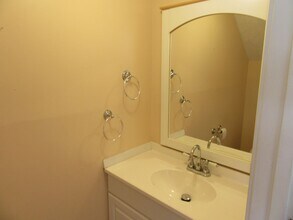 303 Sukoshi Dr in Panama City, FL - Building Photo - Building Photo