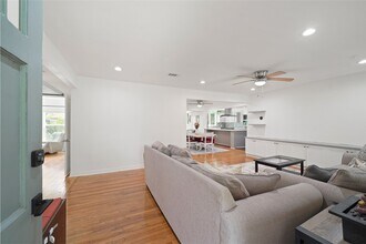 4019 Blue Bonnet Blvd in Houston, TX - Building Photo - Building Photo