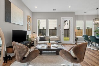 5903 Wheatley Holw Ln in Houston, TX - Building Photo - Building Photo