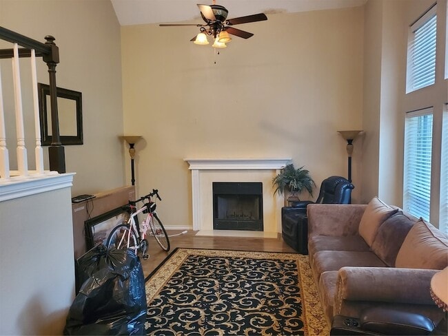 4201 Murwick Dr in Arlington, TX - Building Photo - Building Photo