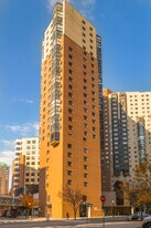 900 N Stafford St in Arlington, VA - Building Photo