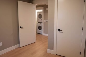 77 Colonial Cres in Halifax, NS - Building Photo - Building Photo