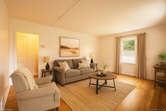 645 Burnsford Ave in Bridgeport, CT - Building Photo - Building Photo
