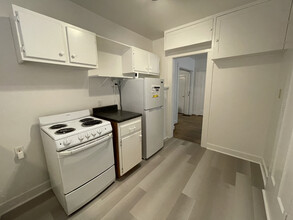 2200 G St, Unit 2200 G St in Sacramento, CA - Building Photo - Building Photo