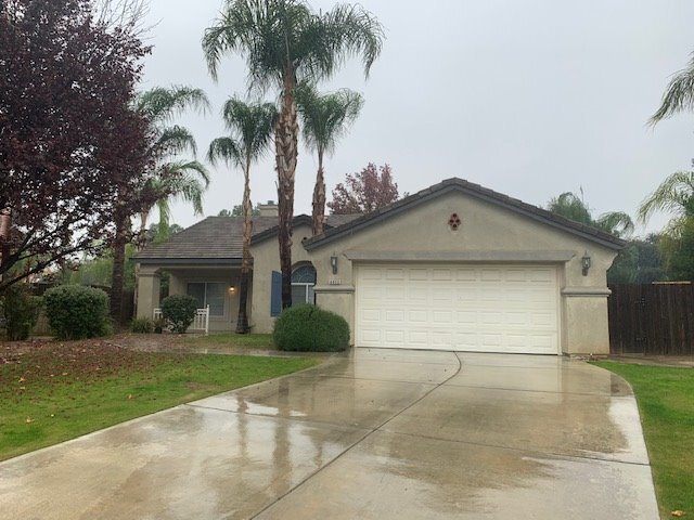 property at 6000 Lakewood Shores Dr