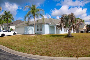 108 Grosvenor Loop in Davenport, FL - Building Photo