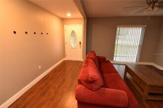 13801 Cherry Creek Dr in Tampa, FL - Building Photo - Building Photo