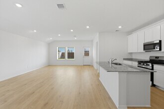 3819 Comila Cross Ct in Fulshear, TX - Building Photo - Building Photo