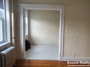 109 Brainerd Rd, Unit 10 in Boston, MA - Building Photo - Building Photo