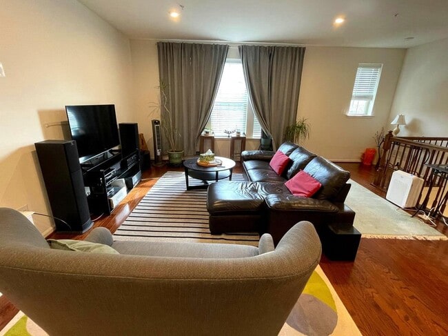 7912 Marietta Dr in Severn, MD - Foto de edificio - Building Photo