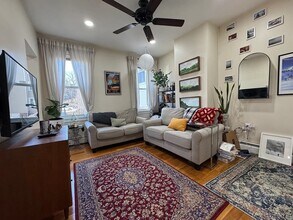 47 Cameron St, Unit 1 in Brookline, MA - Building Photo - Building Photo