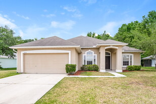 7068 Rapid River Dr W in Jacksonville, FL - Building Photo