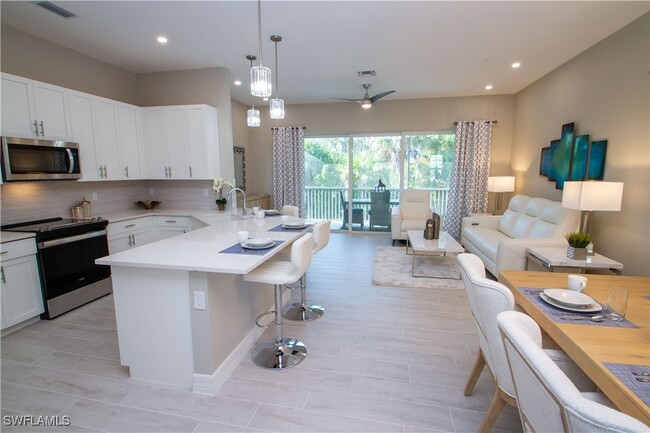property at 262 Indies Dr E