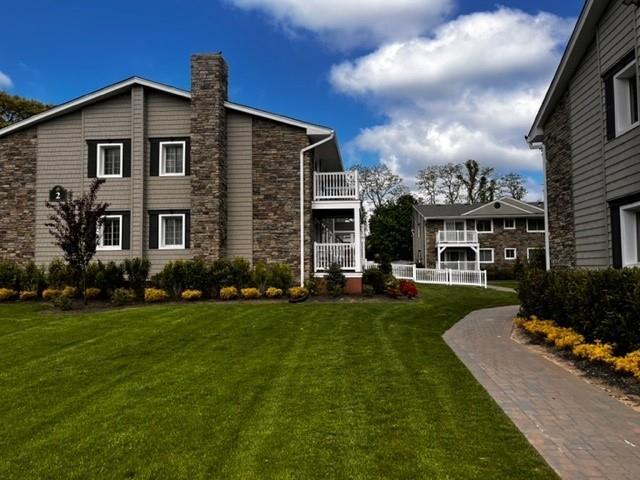 9 Williams Blvd in Lake Grove, NY - Building Photo