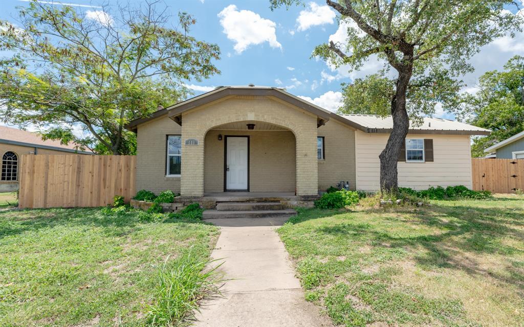 440 W State Hwy 29 in Bertram, TX - Building Photo