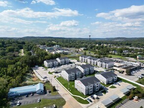 1427 Pk W Ct in Imperial, MO - Building Photo - Building Photo