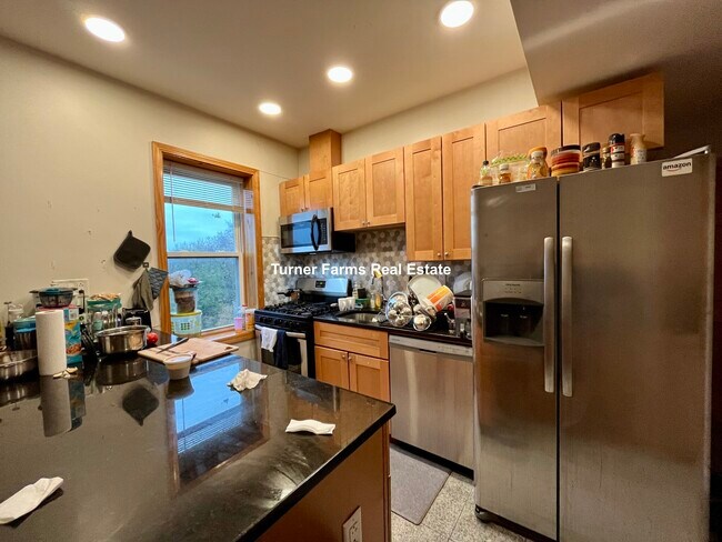 20 Winthrop St, Unit 3 in Boston, MA - Foto de edificio - Building Photo