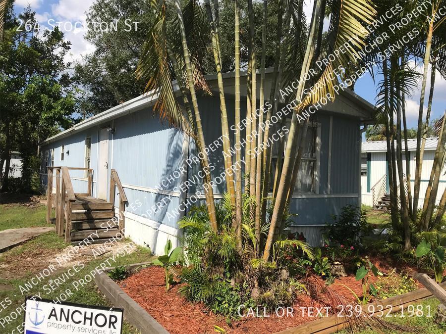 264 Stockton St in North Fort Myers, FL - Building Photo