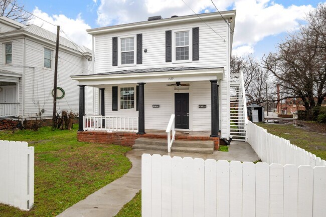 1429 Oakdale Ave, Unit 1 in Petersburg, VA - Building Photo - Building Photo