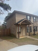 4108 Bill Owens Pkwy in Longview, TX - Building Photo