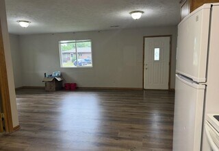 2117 4th St in Columbus, NE - Building Photo - Building Photo