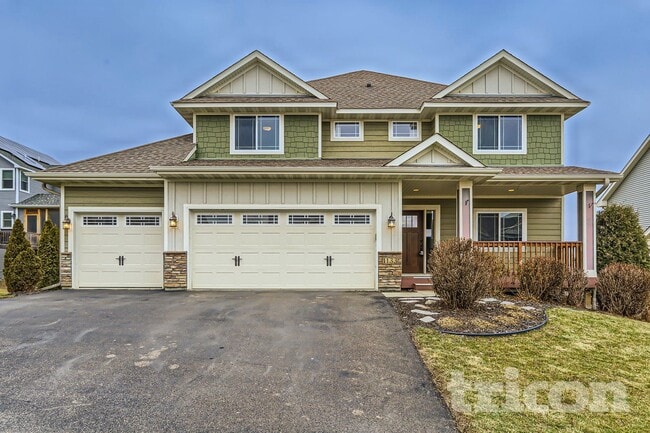 1133 Rosemary Ln in Chaska, MN - Building Photo - Building Photo