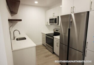 1 Newcomb St in Boston, MA - Building Photo - Building Photo
