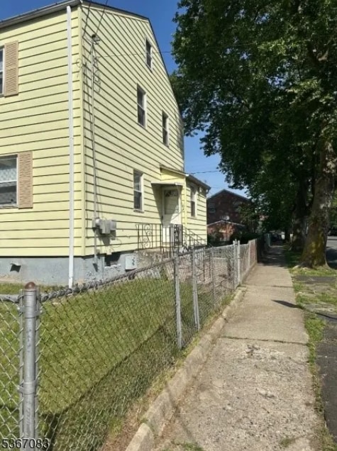 178 N 16th St in Bloomfield, NJ - Building Photo - Building Photo
