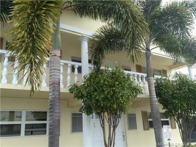 4820 NE 23rd Ave-Unit -B-207 in Fort Lauderdale, FL - Building Photo