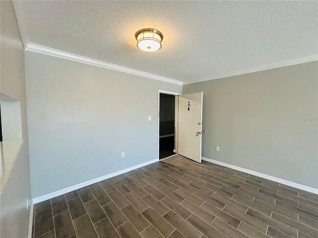 777 W Lancaster Rd in Orlando, FL - Building Photo - Building Photo
