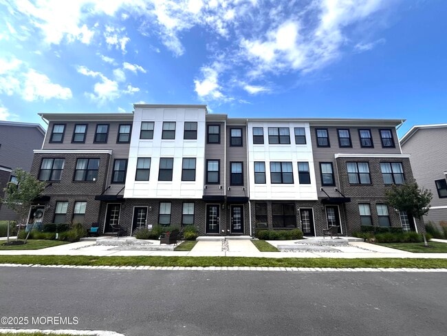 19 Midway Rd N