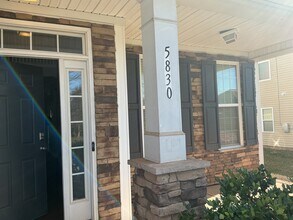 5830 Langwell Rd in Charlotte, NC - Building Photo - Building Photo