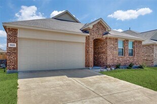 1443 Mesquite Ln in Princeton, TX - Building Photo