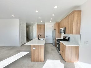 316 S 1930 W in Hurricane, UT - Building Photo - Building Photo