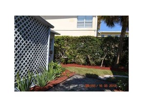 830 W 40th St in Miami Beach, FL - Building Photo - Other