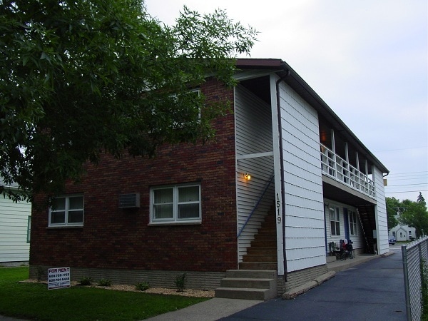1519 11th St S, Unit 1 in La crosse, WI - Building Photo